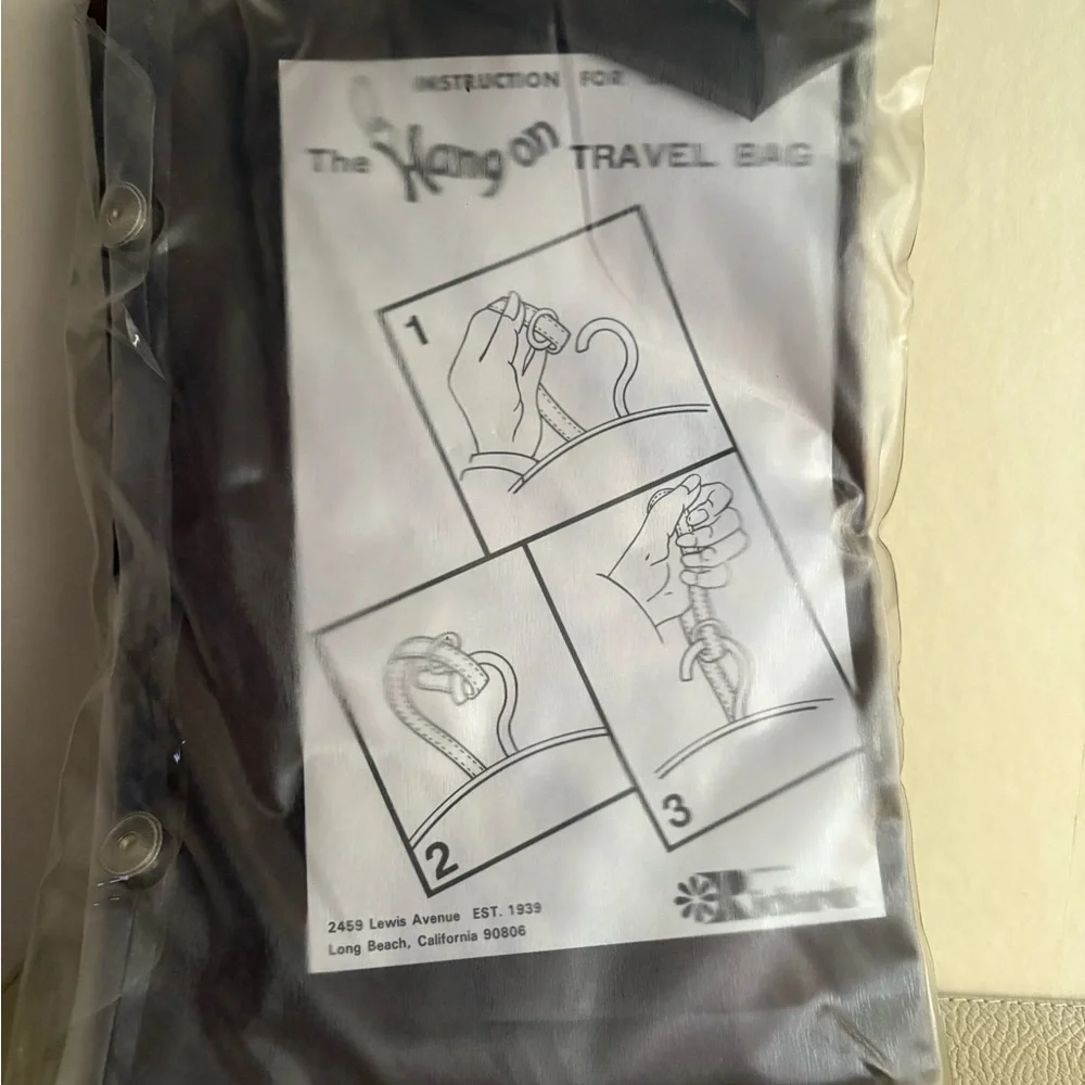 New In Package Vintage Nylon Suit Coat Bag-holds Up To 4 Garments